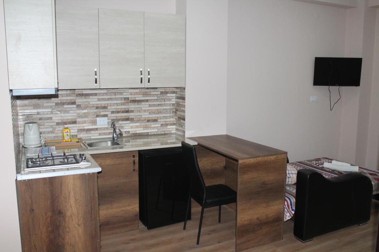 Lali'S Apartment Тбилиси Екстериор снимка