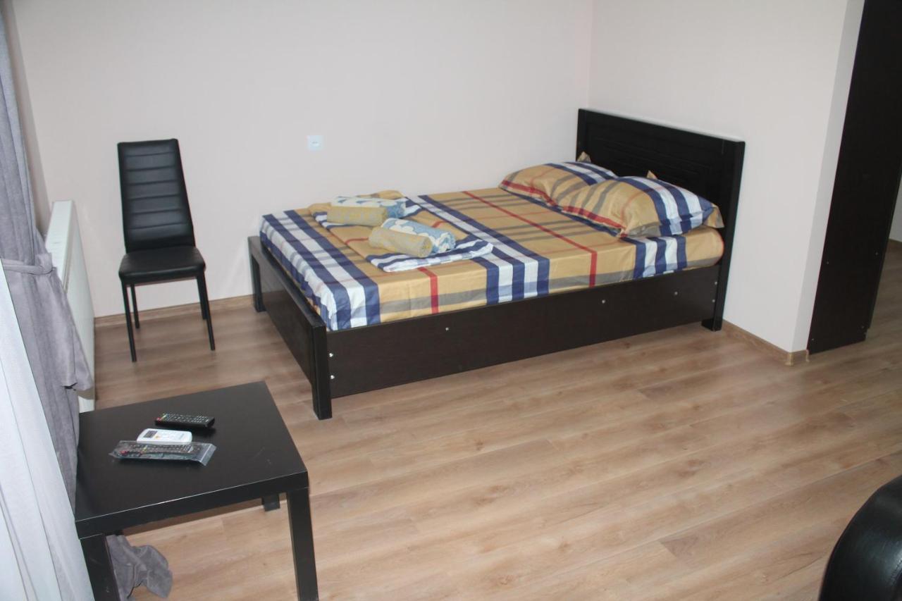 Lali'S Apartment Тбилиси Екстериор снимка