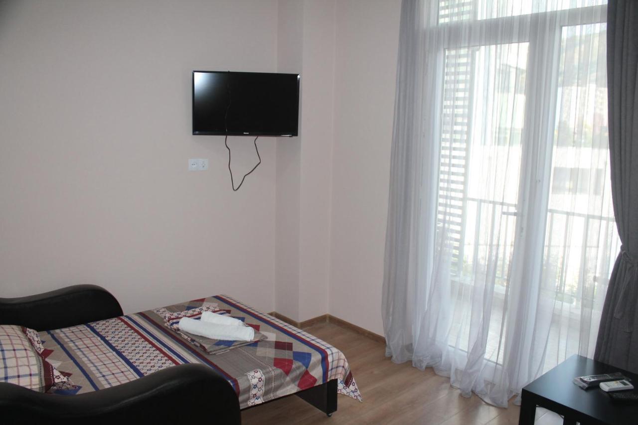 Lali'S Apartment Тбилиси Екстериор снимка