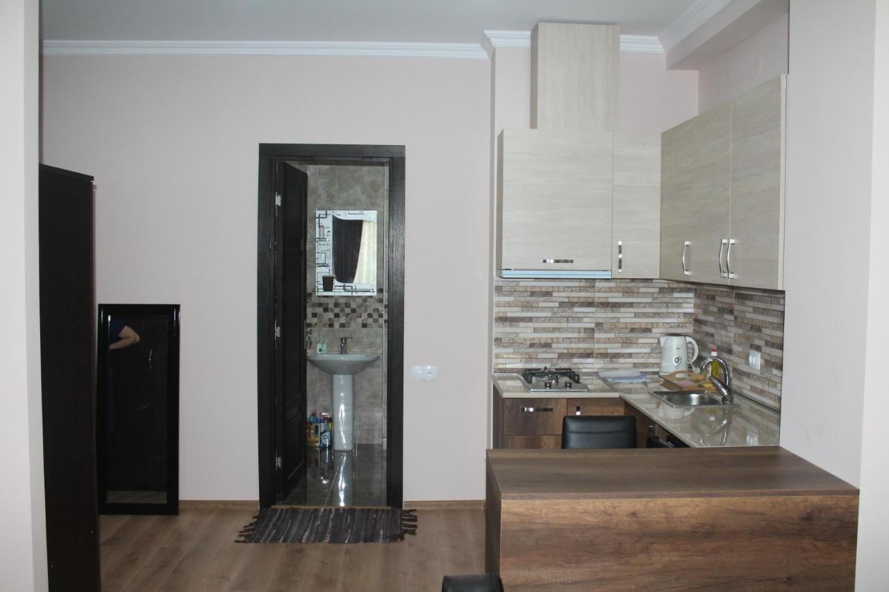 Lali'S Apartment Тбилиси Екстериор снимка