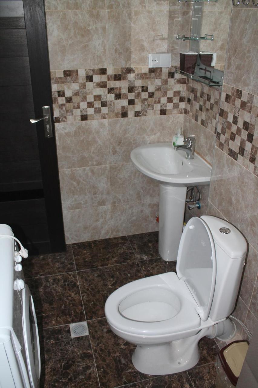 Lali'S Apartment Тбилиси Екстериор снимка